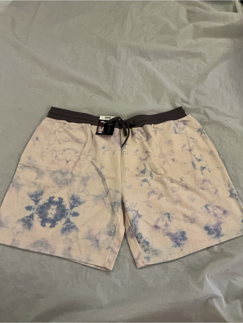 NWT No Boundaries men’s shorts 2XL